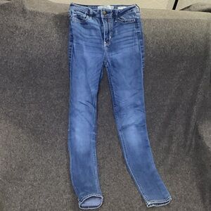 Hollister Women's Skinny Jeans - Blue